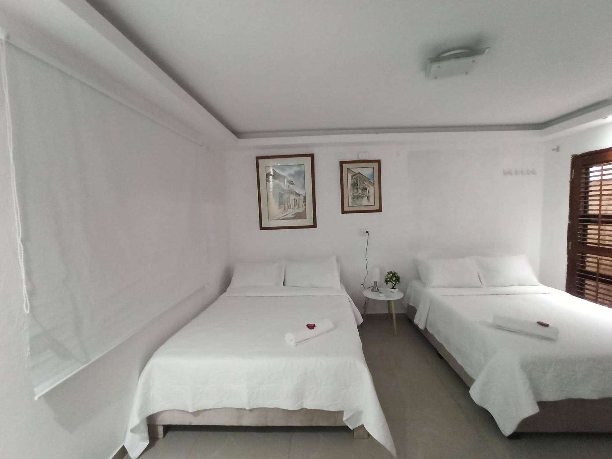 Hostal Casa De Las Americas Cartagena Luaran gambar