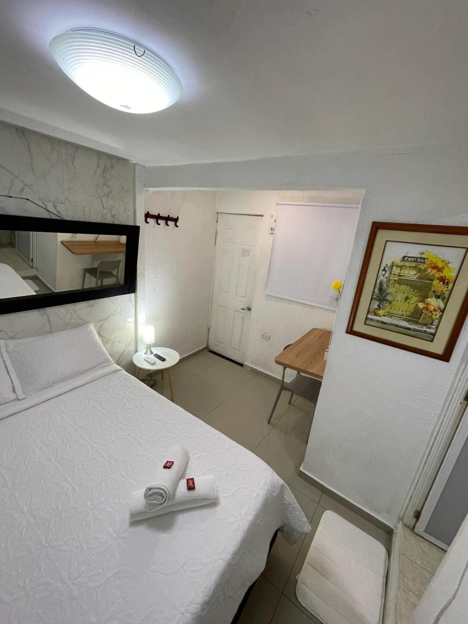 Hostal Casa De Las Americas Cartagena Luaran gambar