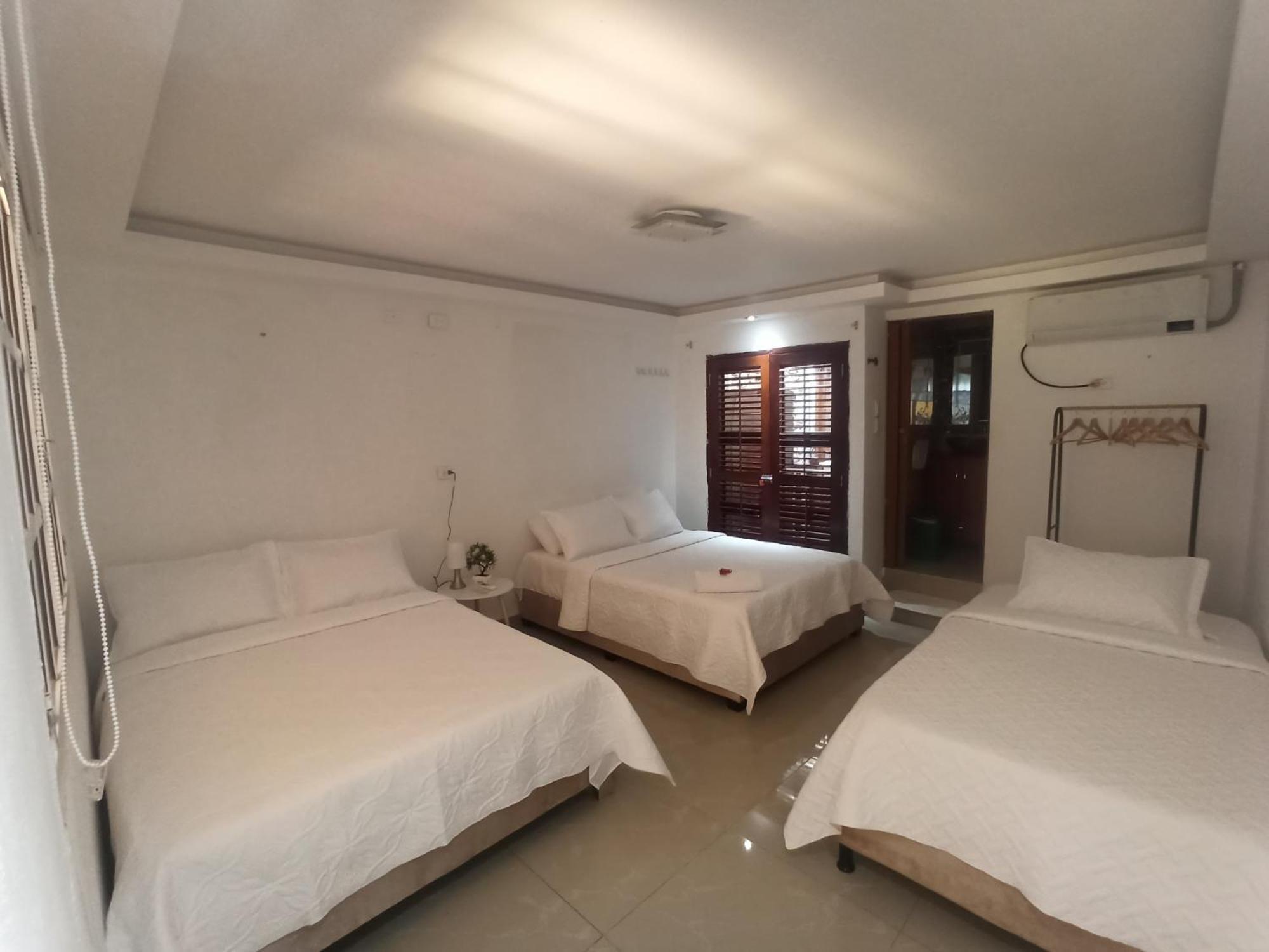 Hostal Casa De Las Americas Cartagena Luaran gambar